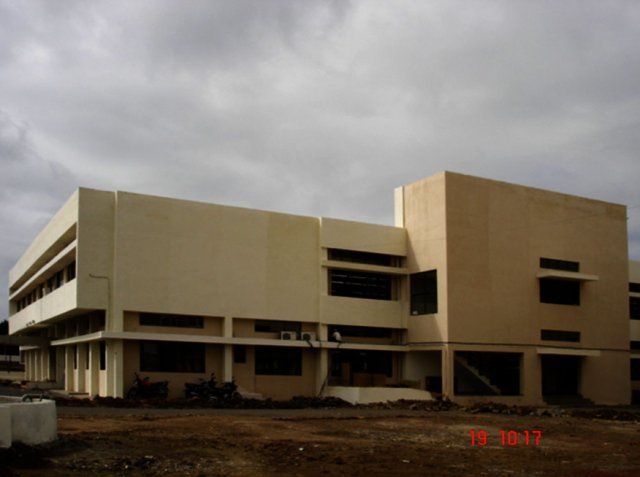 texreadymade_sutlej01