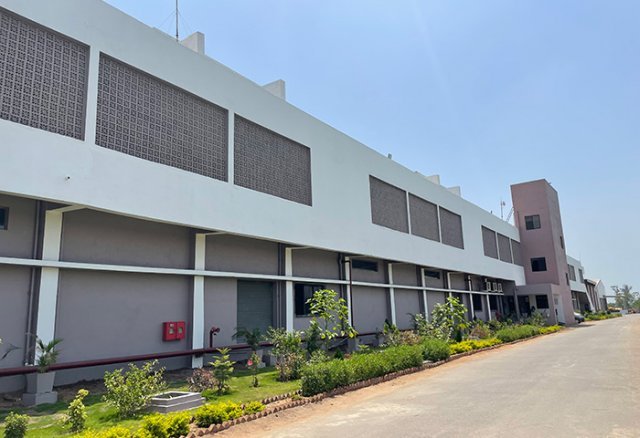 Spindles_KansalSurat02